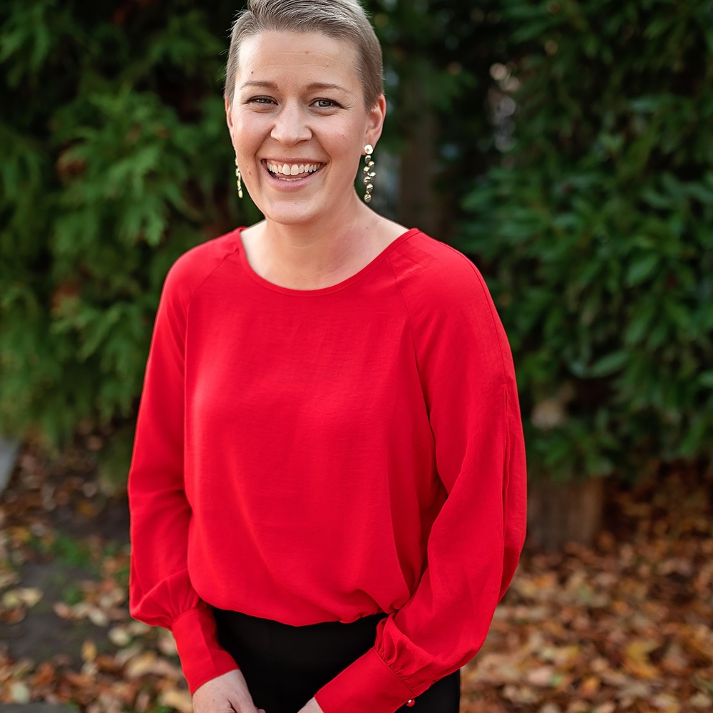 Meet your Posher, Abigail